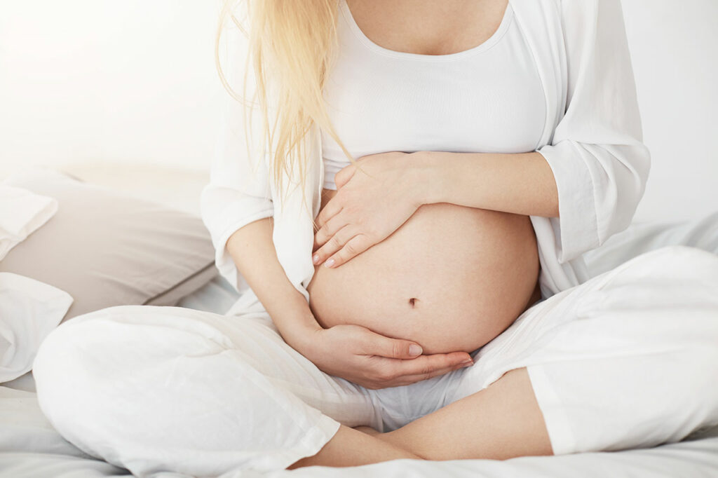 Piilolinssien käyttö raskausaikana voi aiheuttaa haasteita.